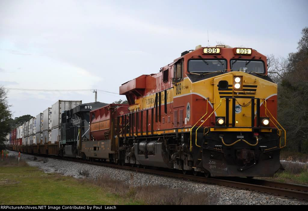 Train 210 cruises north